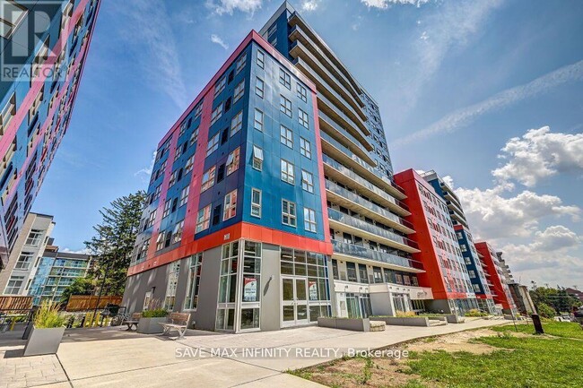 property at 258B-258B Sunview St
