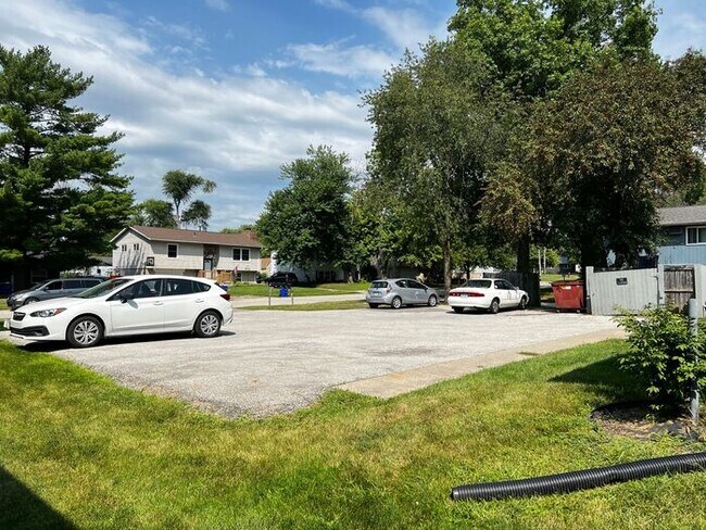 230 S Chestnut St in North Liberty, IA - Building Photo - Building Photo