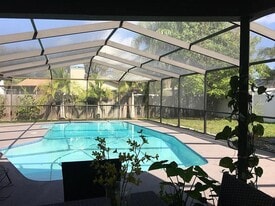 8263 124th Ter in Largo, FL - Building Photo