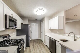 1376 Trafalgar Way in Hampton, GA - Building Photo - Building Photo
