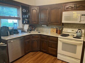 480 Pennsylvania Ave in Williston Park, NY - Building Photo - Building Photo