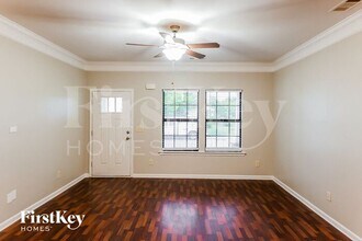 601 Enclave Ln in Calera, AL - Foto de edificio - Building Photo