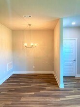 2184 W Moore Ln, Unit A in Fayetteville, AR - Foto de edificio - Building Photo