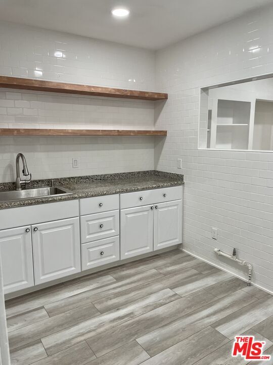 1307 Innes Pl in Los Angeles, CA - Building Photo - Building Photo
