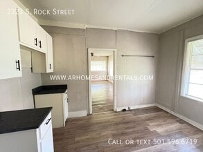 2323 S Rock St in Little Rock, AR - Building Photo - Building Photo