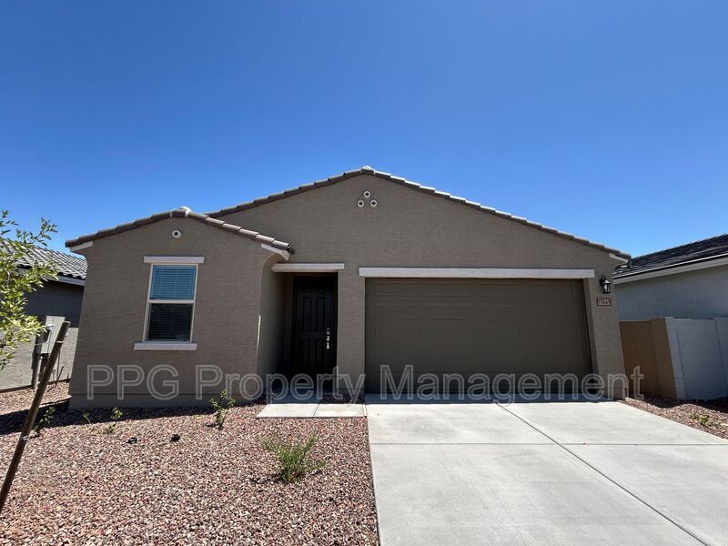 17449 W Eva St in Waddell, AZ - Building Photo