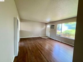 3619 De Ovan Ave in Stockton, CA - Building Photo - Building Photo