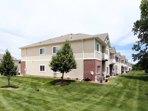 Delaware Park Condominiums in Ankeny, IA - Building Photo - Building Photo