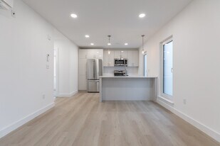 2837 Washington St, Unit 4 in Boston, MA - Building Photo