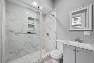 237 20th Ave in Paterson, NJ - Building Photo