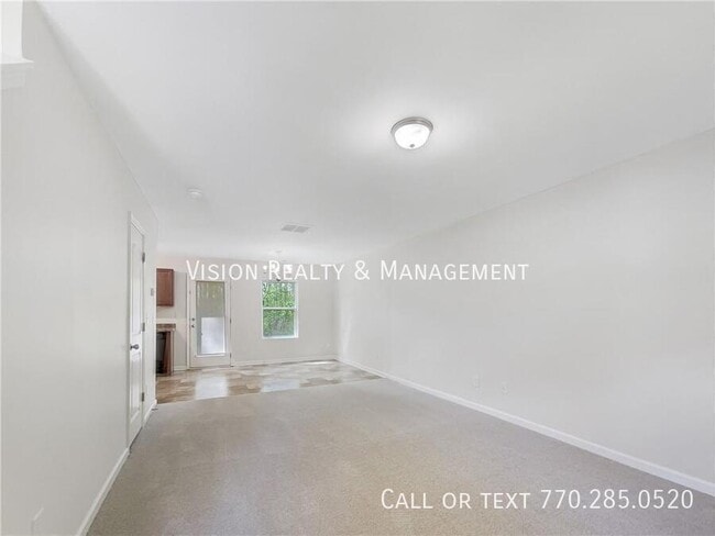 745 Dot Dr in Atlanta, GA - Building Photo - Building Photo