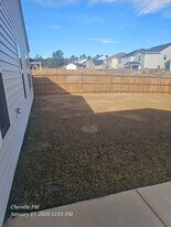 949 Warby Dr in Lexington, SC - Building Photo