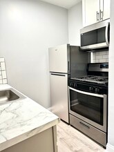 4241 Kenmore Apartments in Chicago, IL - Building Photo - Building Photo