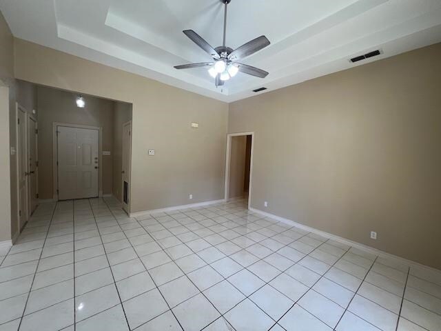 1607 Kingwood Dr in Laredo, TX - Building Photo - Building Photo