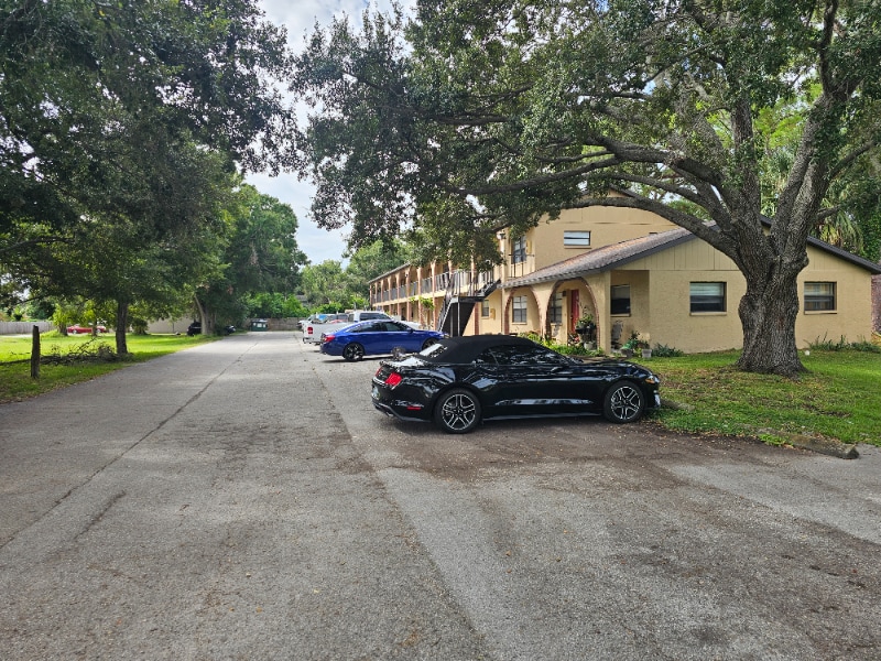 4030 78th Ave N in Pinellas Park, FL - Building Photo