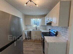 308 Depot St in Fuquay Varina, NC - Building Photo - Building Photo