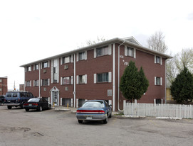 1439 Moline St Apartments