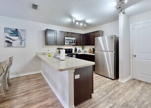 6354 Enterprise Dr in Brooksville, FL - Building Photo - Building Photo
