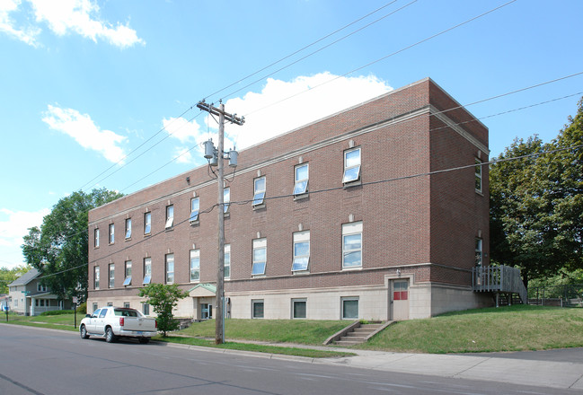 Calumet Apartments in Duluth, MN - Foto de edificio - Building Photo