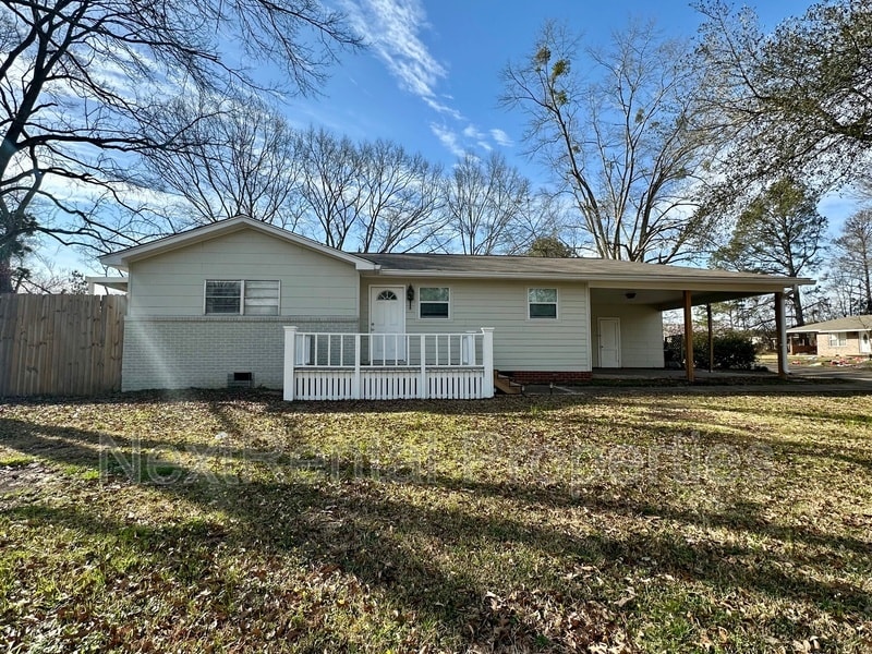 324 Lodi Dr in Pearl, MS - Building Photo