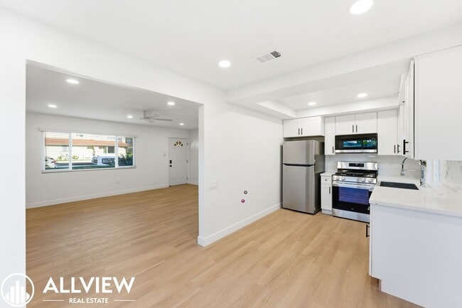 property at 16781 Bardon Ln