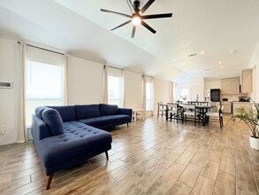 237 Stein Rd in Georgetown, TX - Building Photo - Building Photo