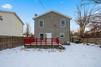 35942 Vinewood St in Romulus, MI - Building Photo - Building Photo