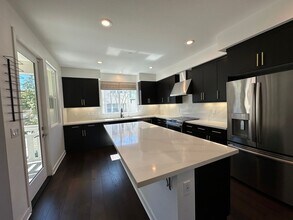 5687 Ekwill St in Goleta, CA - Building Photo - Building Photo