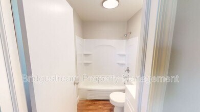 92 W Franklin St in Dayton, OH - Foto de edificio - Building Photo