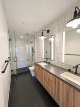 3250 NE 1st Ave, Unit 801 in Miami, FL - Foto de edificio - Building Photo