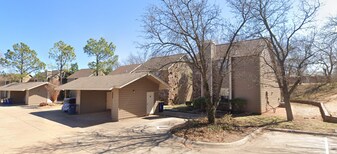 933 Parkway Dr in Stillwater, OK - Building Photo