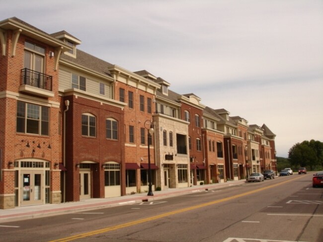 440 Water St in Prairie Du Sac, WI - Foto de edificio