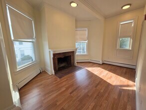 193 Waterman St, Unit A in Providence, RI - Building Photo - Building Photo