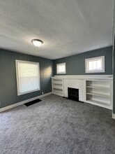 934 E Mulberry St in Kokomo, IN - Building Photo - Building Photo