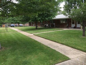 1213 Francis St, Unit 5 in Longmont, CO - Building Photo - Building Photo