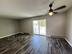 3285 Canyon Dr in Billings, MT - Building Photo