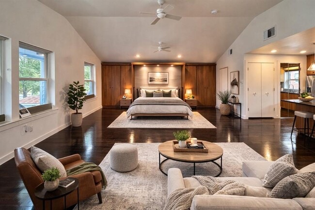 property at 1208 E 2nd St