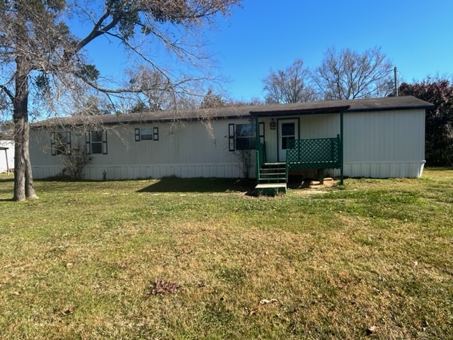 703 S Davis St in New Boston, TX - Building Photo