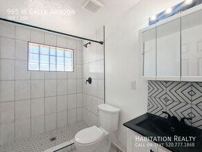 965 W Calle Aragon in Tucson, AZ - Building Photo - Building Photo