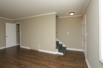 Lane Apartments in Greenville, SC - Building Photo - Interior Photo