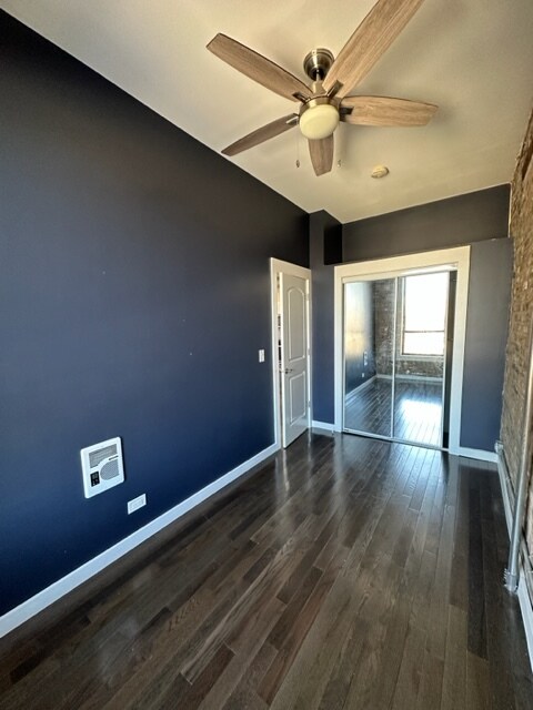 1439 W 17th St, Unit 1R in Chicago, IL - Building Photo - Building Photo