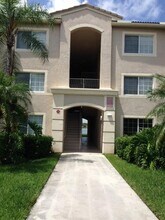 5045 Wiles Rd in Coconut Creek, FL - Building Photo - Building Photo