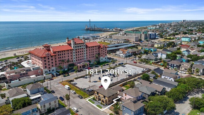 1811 20th St in Galveston, TX - Building Photo - Building Photo