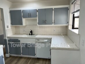 1328 School St in Folsom, CA - Building Photo - Building Photo