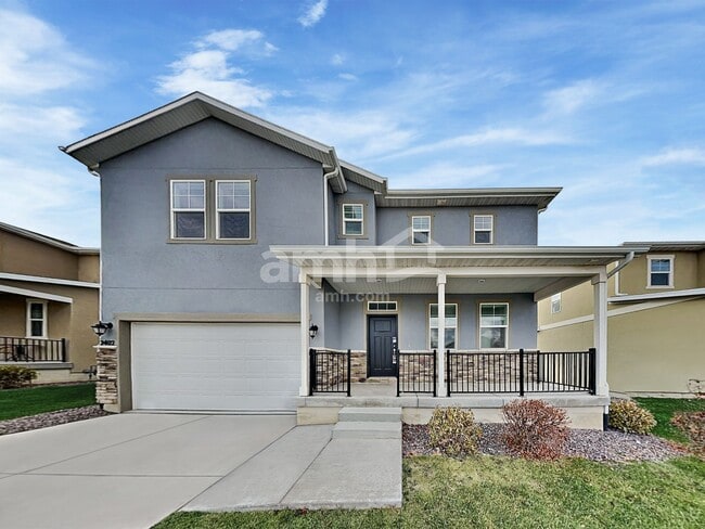 property at 2402 E Tumbleweed Rd