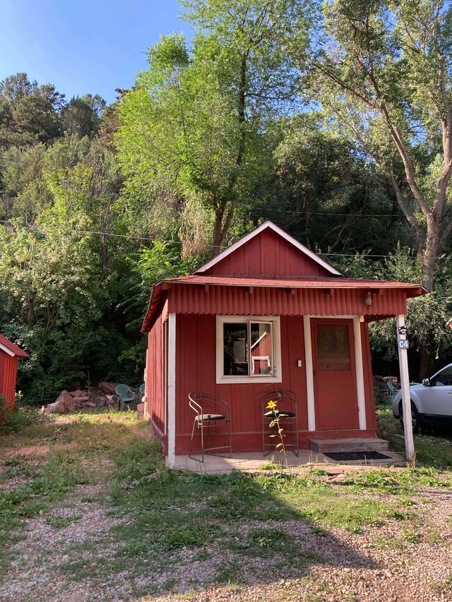 1293 Co Rd 117, Unit C04 in Glenwood Springs, CO - Building Photo - Building Photo