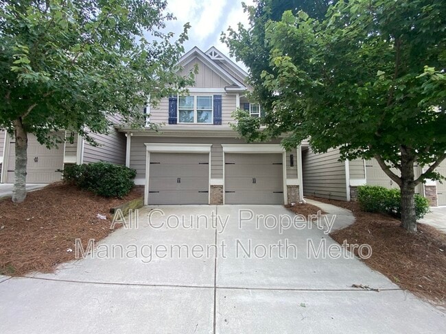 property at 3371 Castleberry Village Cir