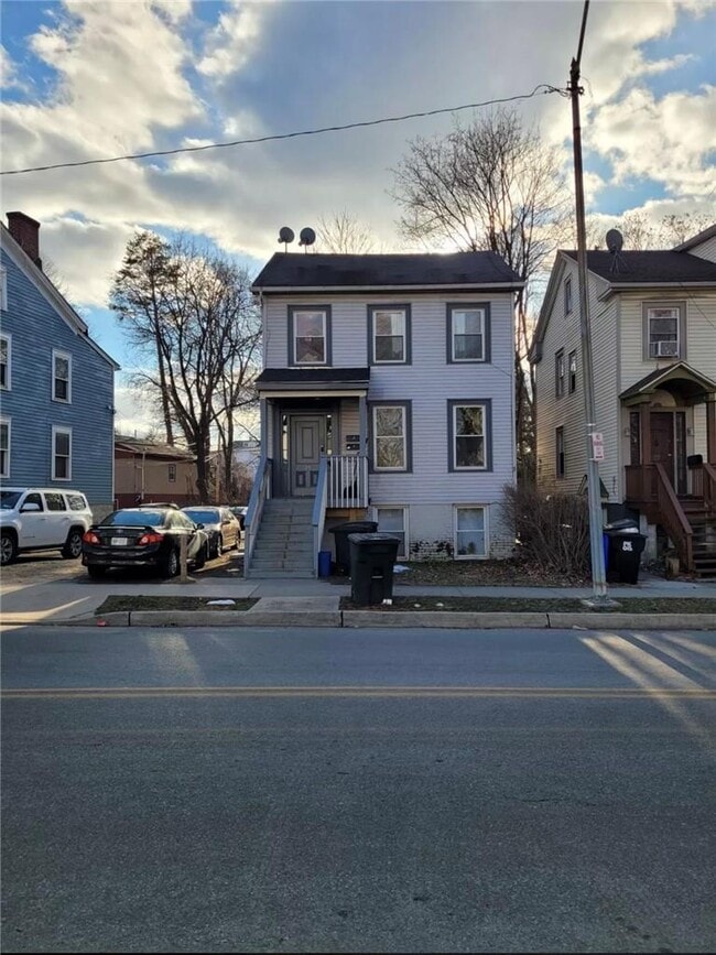 property at 29 Hooker Ave