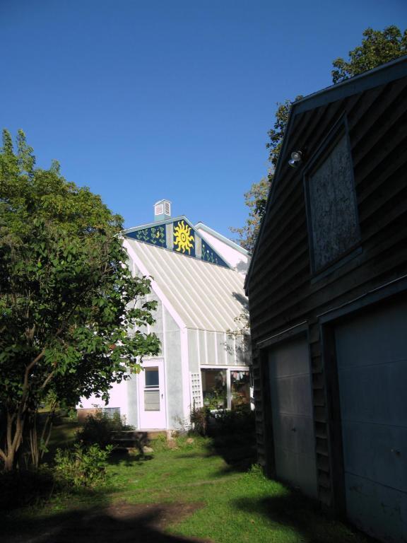 913 MacArthur Ave in Ashland, WI - Building Photo - Building Photo
