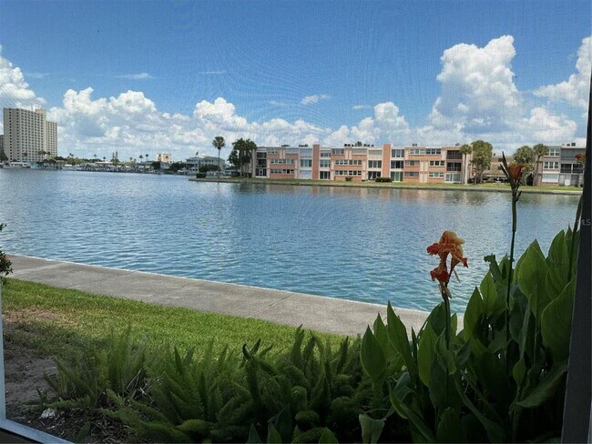property at 7645 Sun Island Dr S